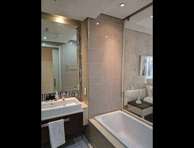 1 BEDROOM APARTMENT FOR SALE IN SANDTON CITY